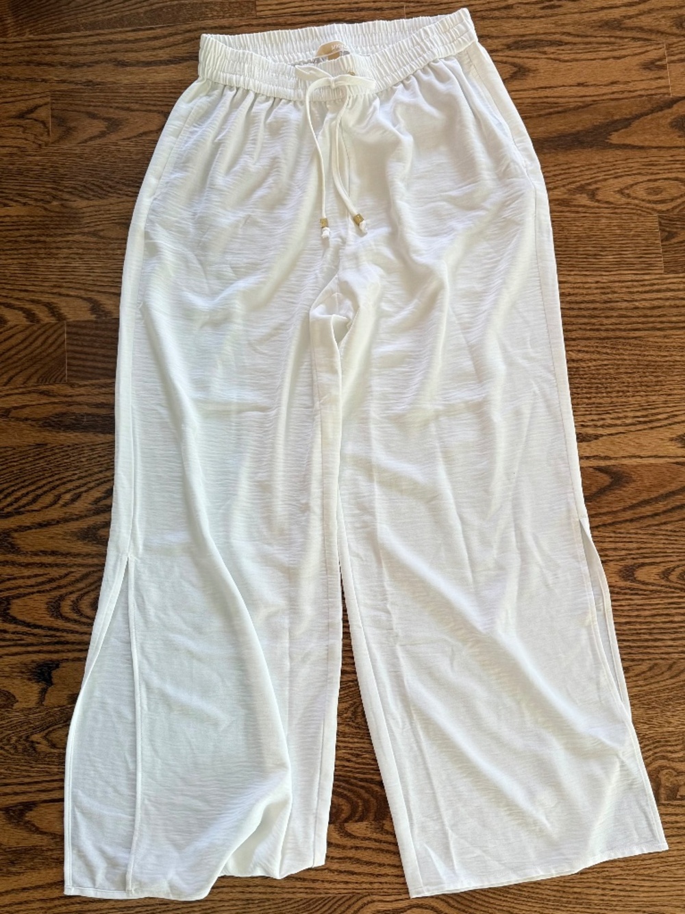 Michael Kors White Crinkle Wide Leg Pants M with side slit